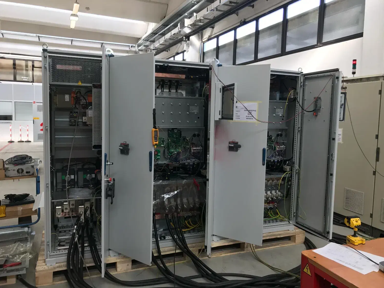 جوشکار co2 فلزکار|استخدام صنعتی، فنی، مهندسی|تبریز, |دیوار