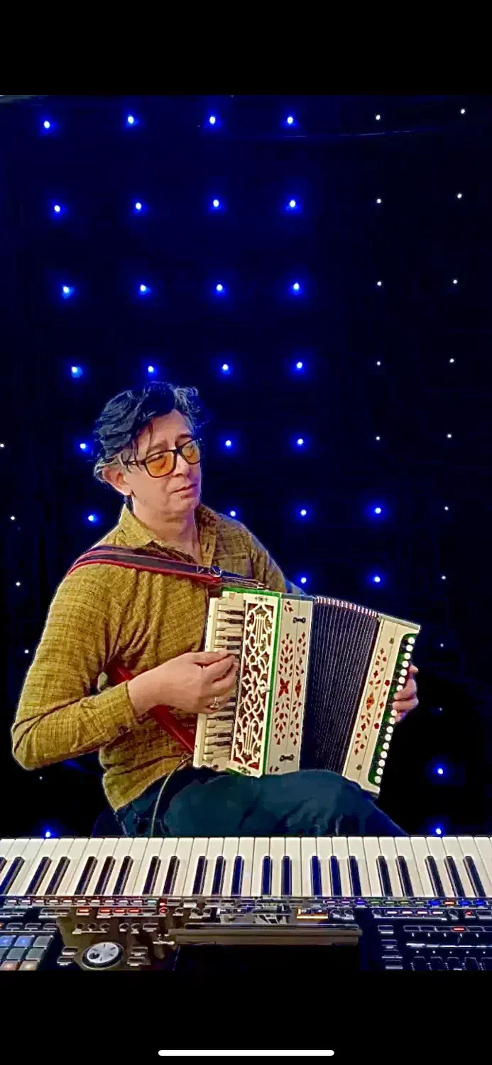 آموزش تخصصی آکاردئون قارمون و ارگ کاملا تضمینی|پیانو، کیبورد، آکاردئون|اردبیل, |دیوار