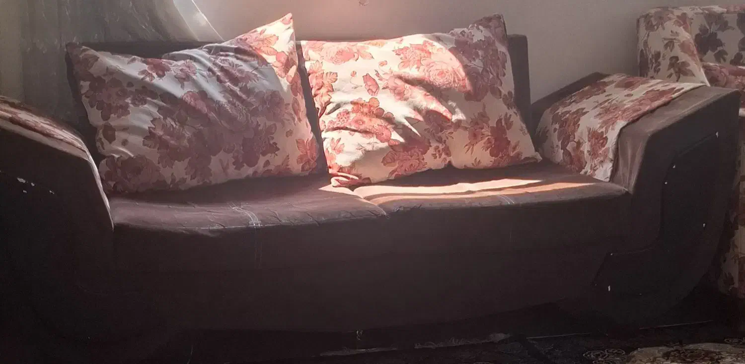 مبل 7نفره راحتی|مبلمان خانگی و میز عسلی|سراب, |دیوار