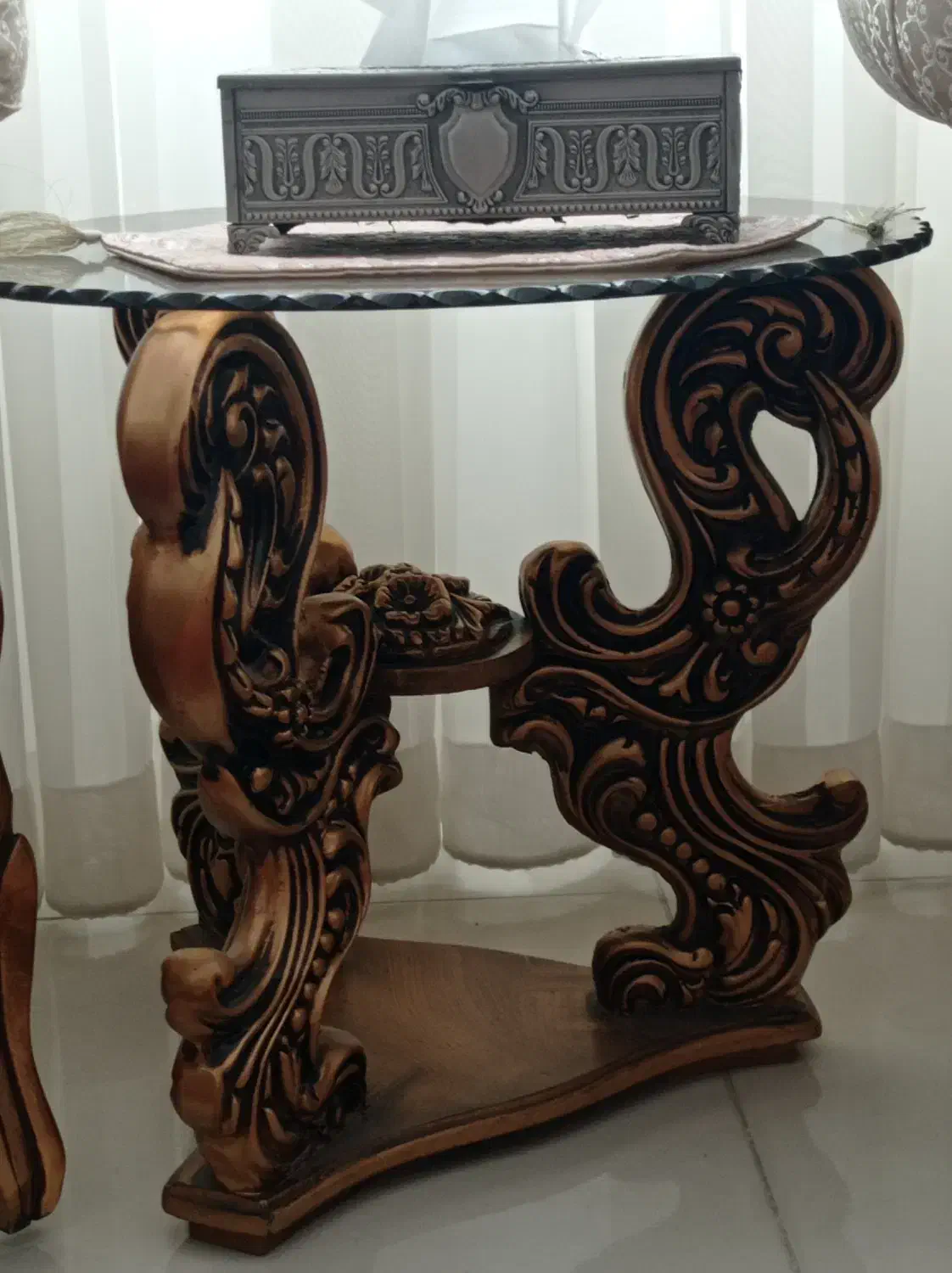 میز عسلی|مبلمان خانگی و میز عسلی|میانه, |دیوار