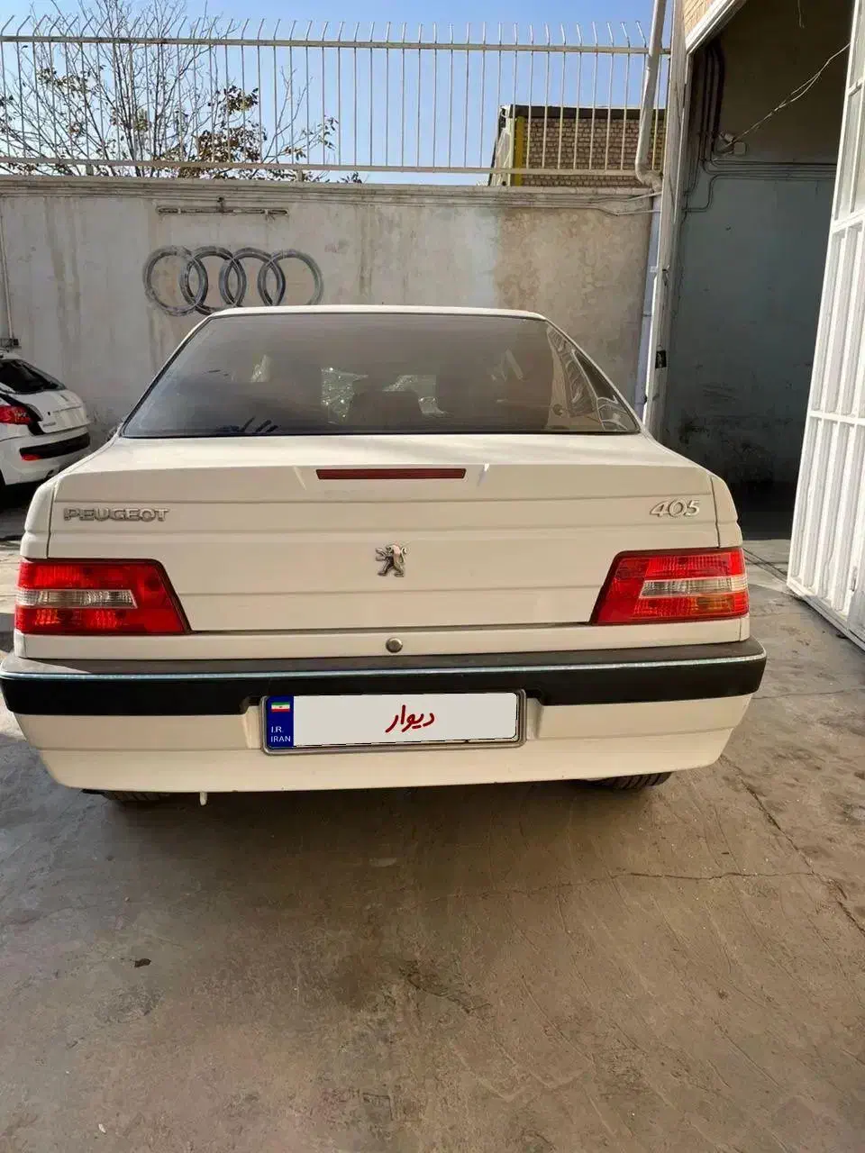 پژو ۴۰۵ slx مدل ۹۸ تصادفی|خودرو سواری و وانت|شیراز, ریشمک|دیوار