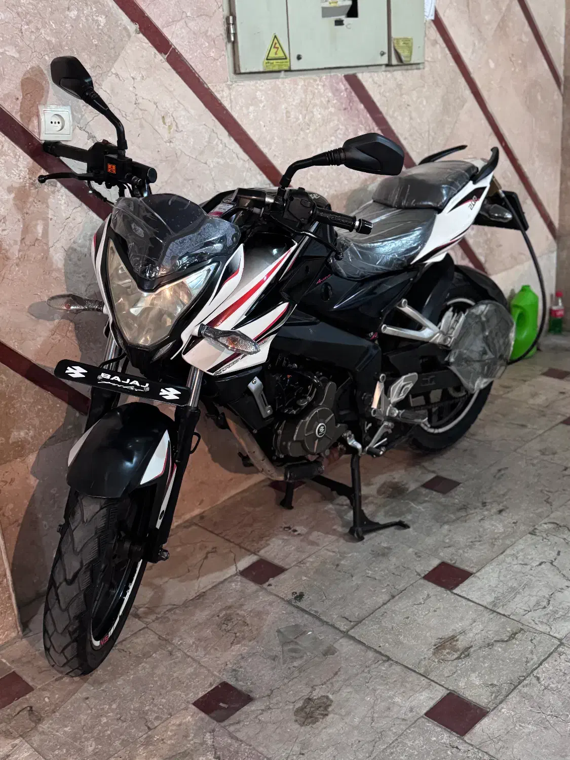 ns200 ان اس ۲۰۰|موتورسیکلت|تهران, مولوی|دیوار