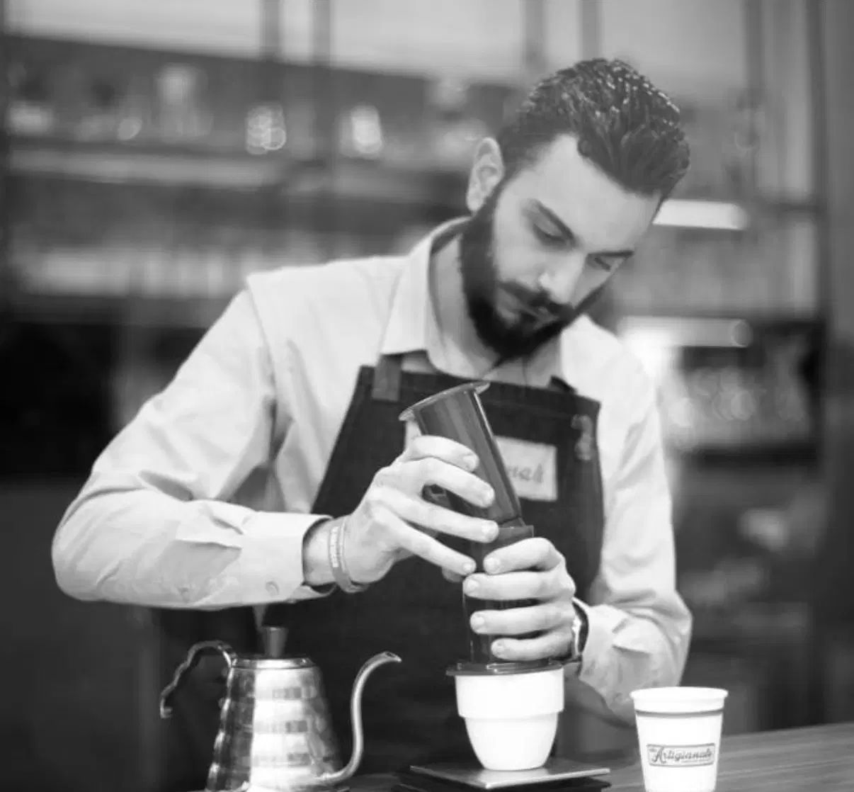 باریستا|استخدام خدمات فروشگاه و رستوران|تهران, دیلمان|دیوار