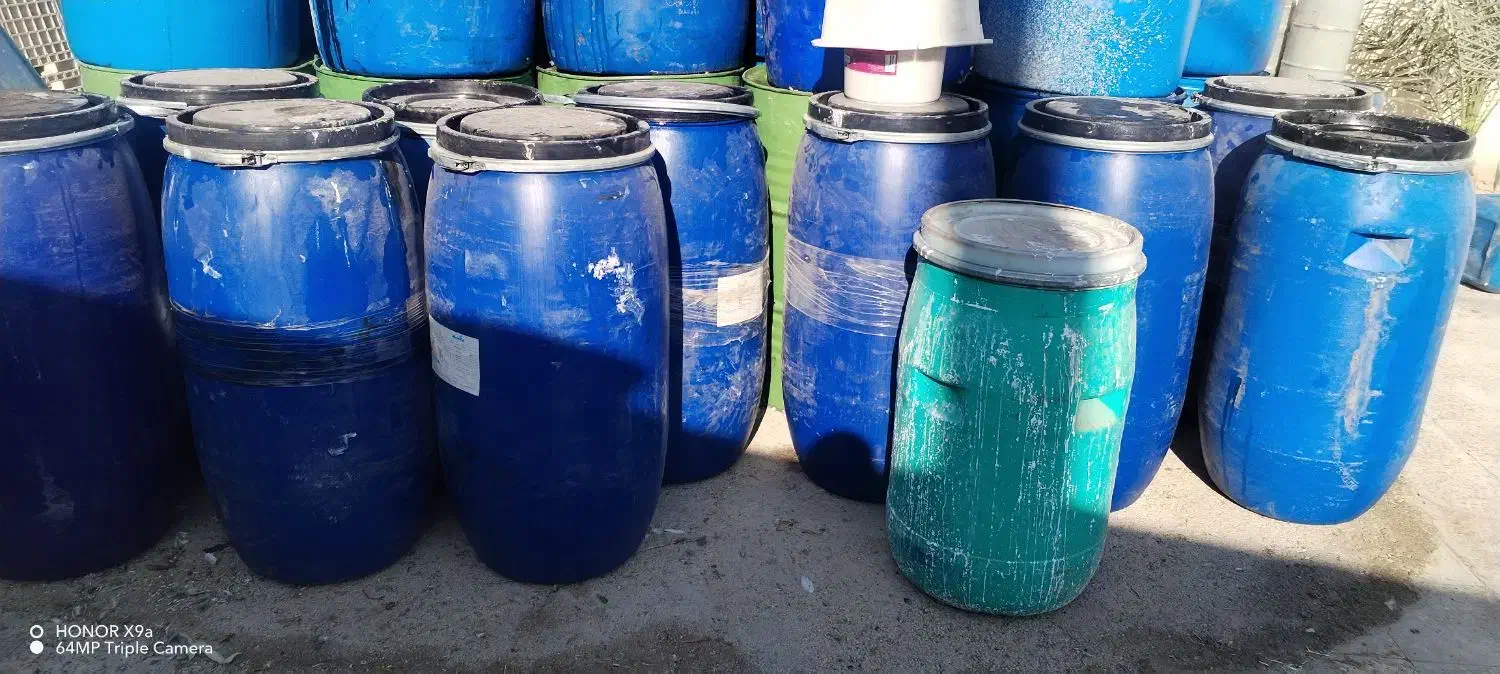 بشکه یا دبه 160 و 120|مصالح و تجهیزات ساختمان|شیراز, محراب|دیوار