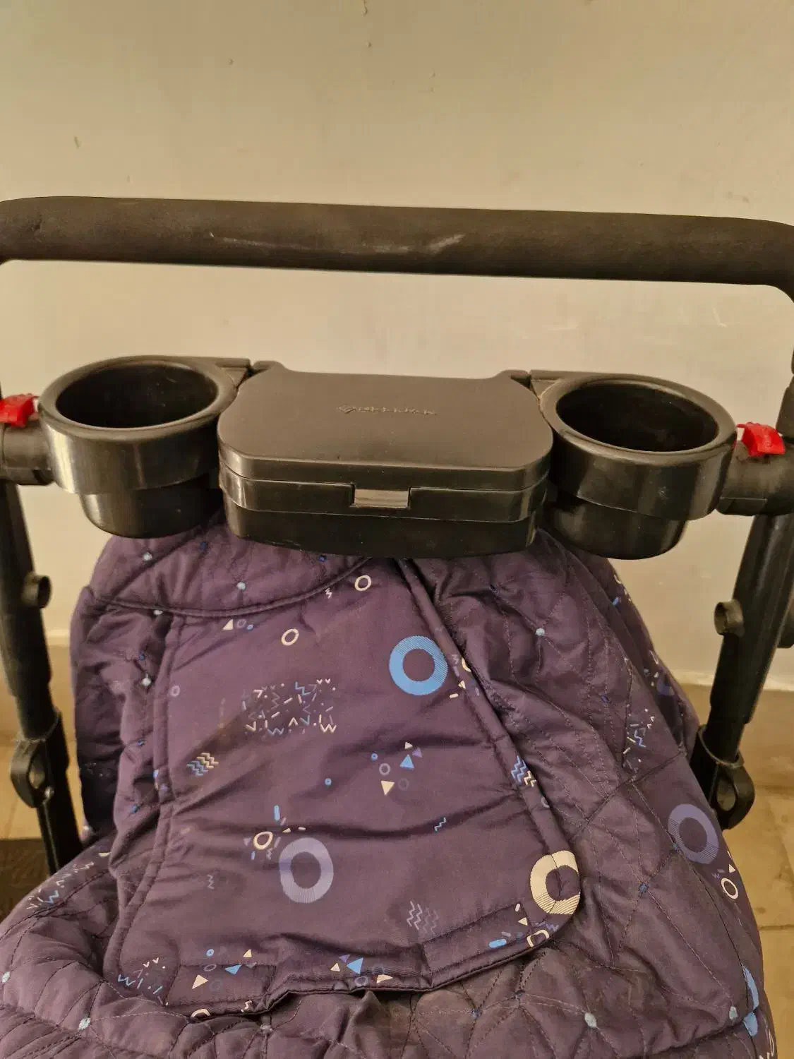 کالسکه و صندلی ماشین دلیجان|کالسکه و لوازم جانبی|تهران, تهرانپارس غربی|دیوار