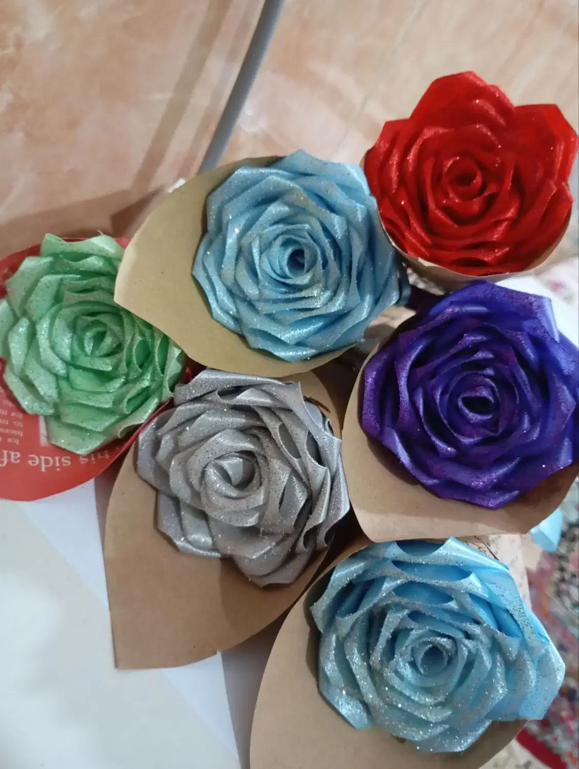 گل ربانی دست ساز|صنایع دستی و سایر لوازم تزئینی|میبد, |دیوار