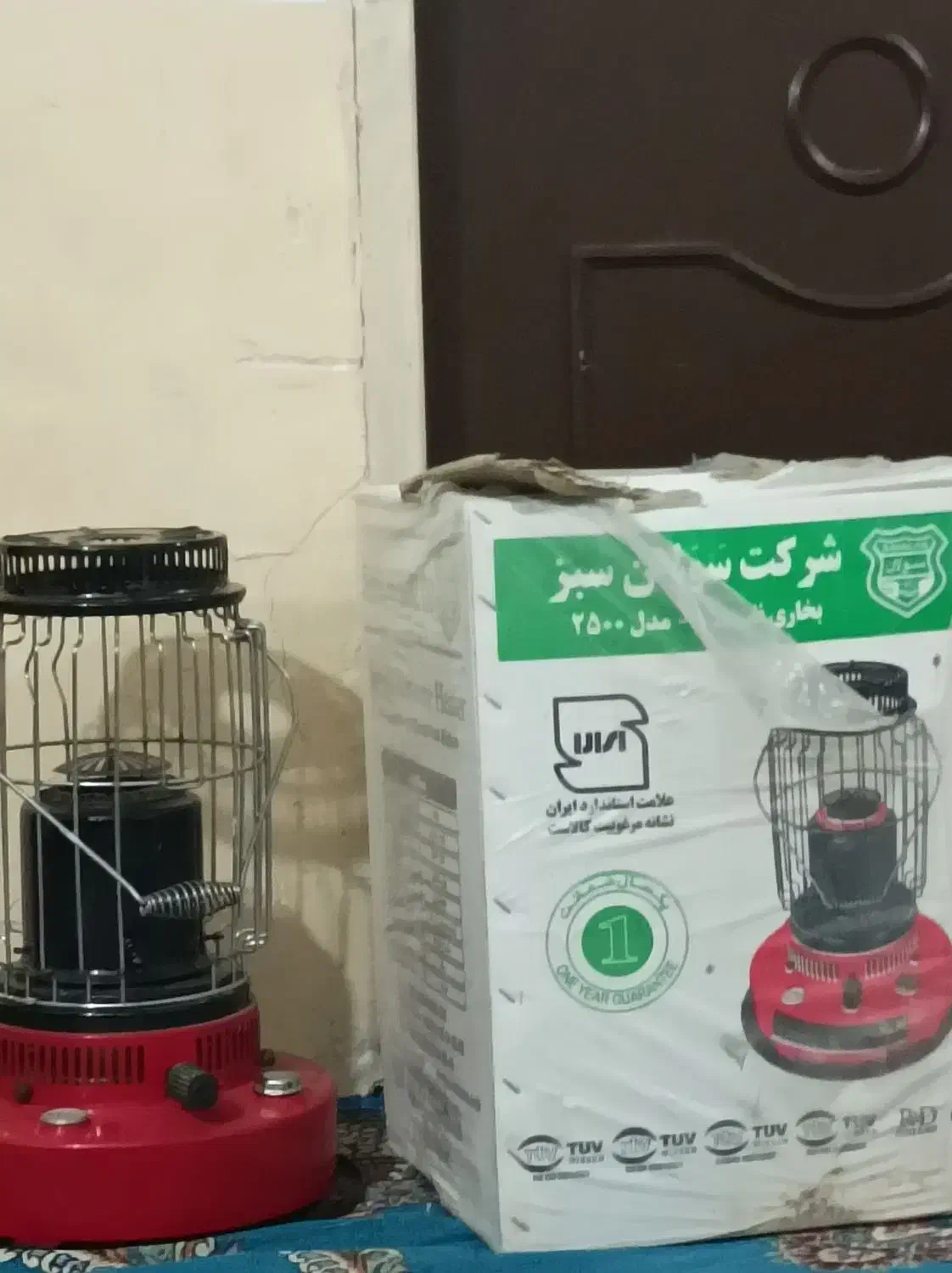 چراغ نفتی در حد نو|بخاری، هیتر، شومینه|صابری, |دیوار