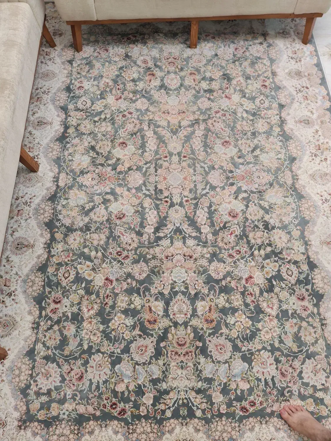 ۲ تخته فرش یکی  ۶ و  یکی۴ متری فرهی|فرش|بندر انزلی, آذربایجان|دیوار