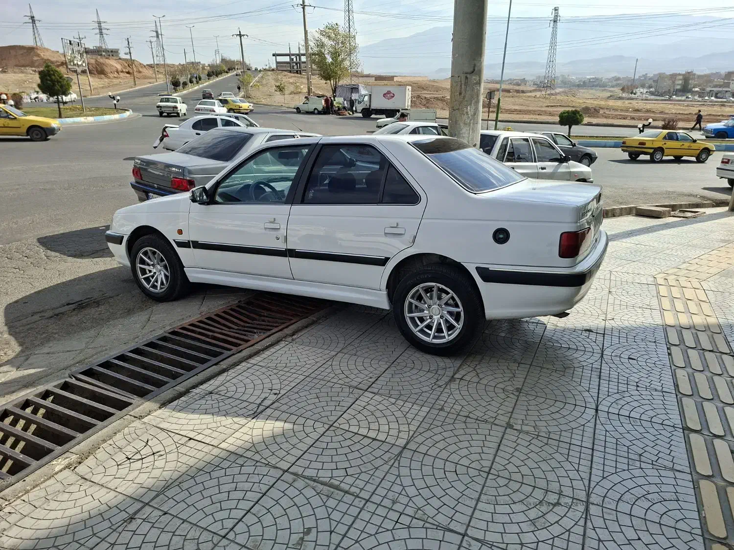 پارس دوگانه کارخانه|خودرو سواری و وانت|اهر, |دیوار