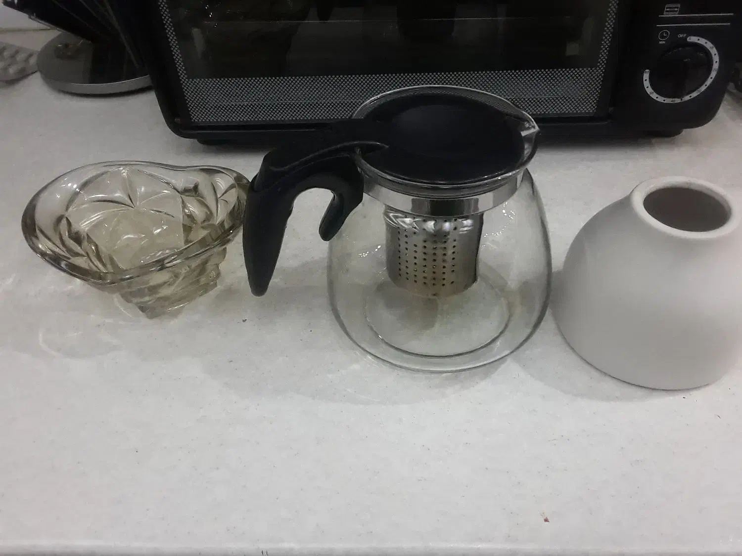 تعدادی وسیله|ظروف سرو و پذیرایی|شاهین‌شهر, مسکن مهر|دیوار