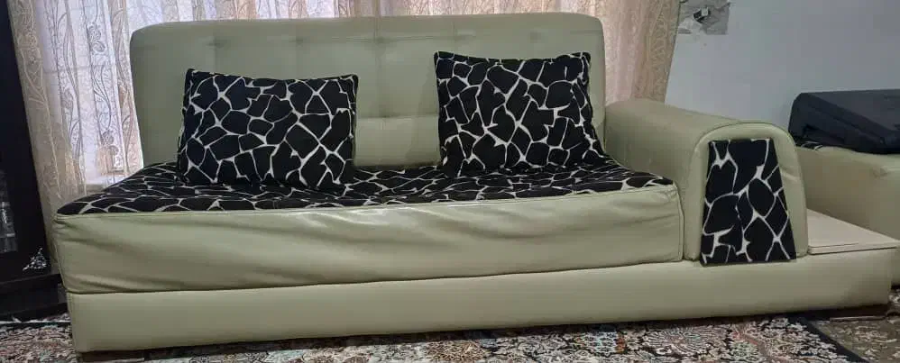 مبل۹ نفره چرم|مبلمان خانگی و میز عسلی|گنبد کاووس, |دیوار