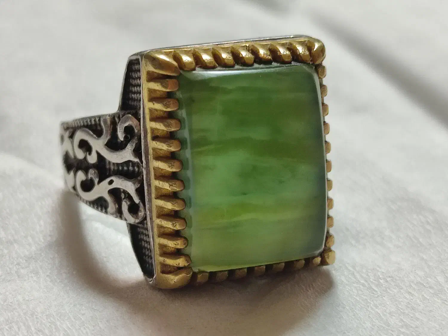 حدید.یشم وعقیق یمن عسلی|جواهرات|یزد, |دیوار