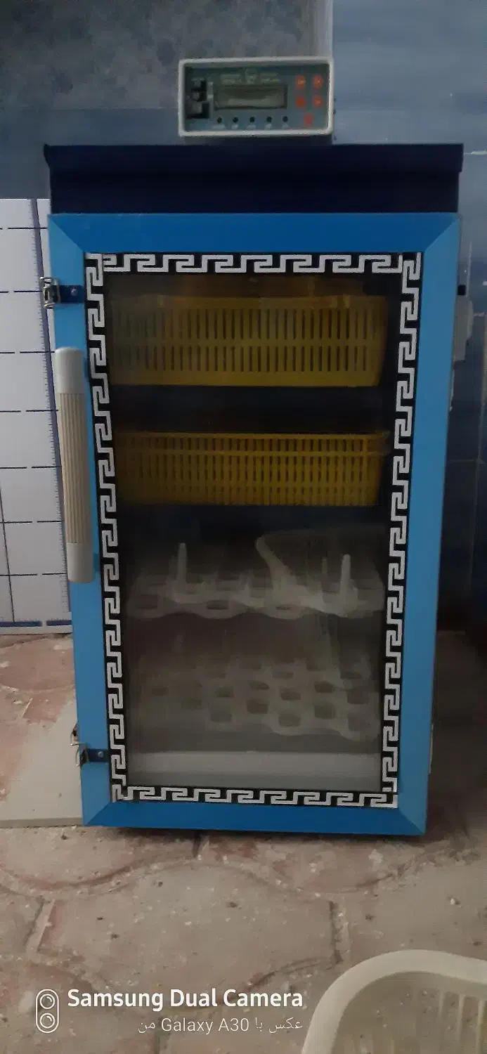 دستگاه جوجه کشی ۲۱۰ تایی و ۱۲۶تایی|ماشین‌آلات صنعتی|آران و بیدگل, |دیوار