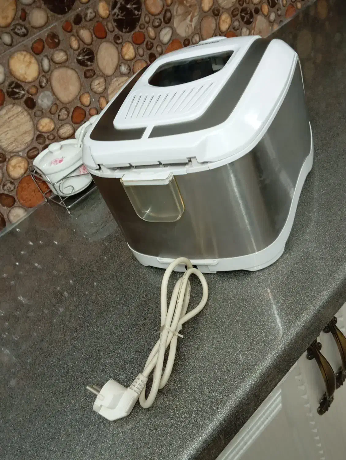 سرخ کن|سایر لوازم برقی|قرچک, زیبا شهر|دیوار