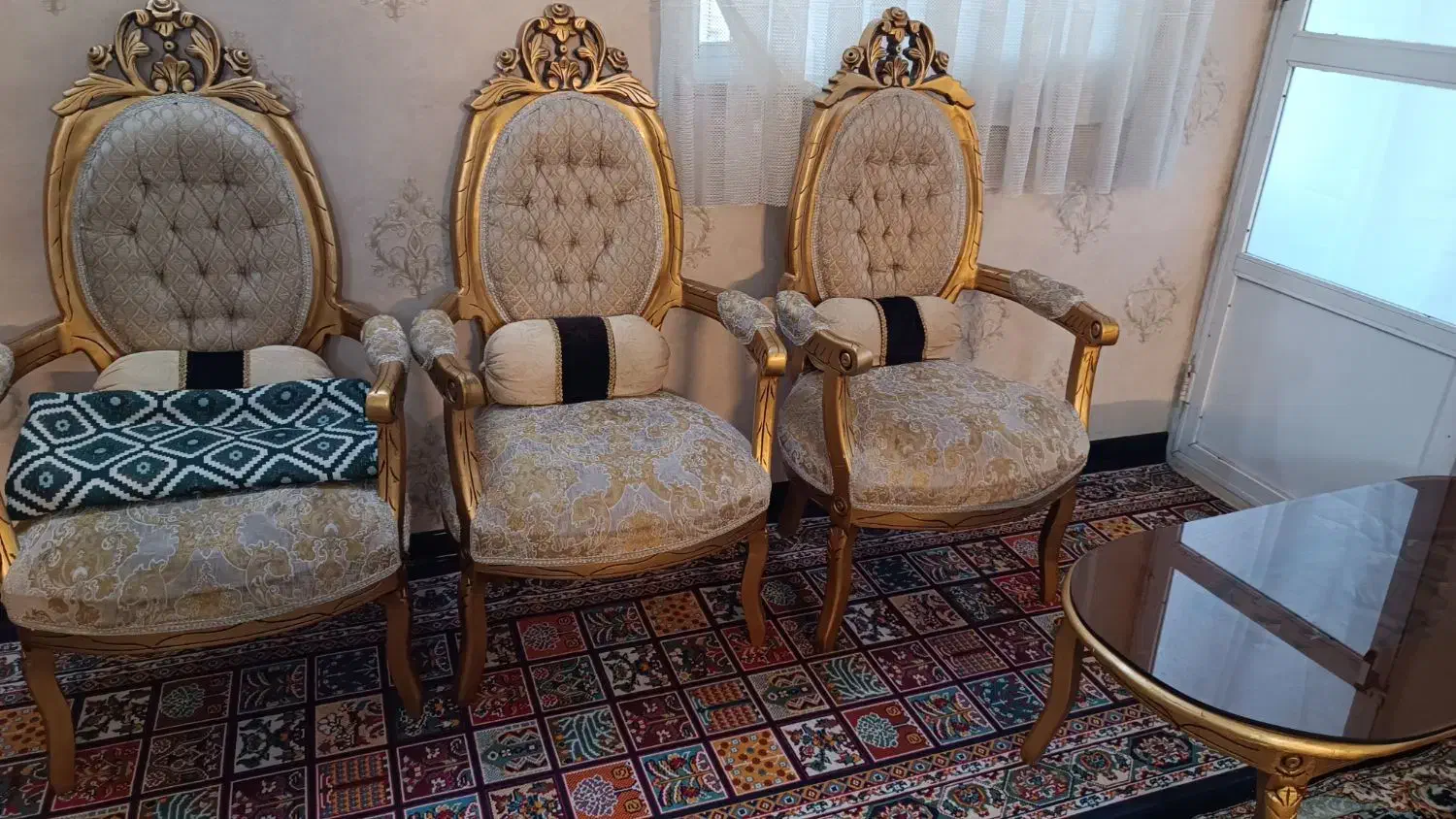 مبل استیل ۹ نفره با ۳ میز جلومبلی|مبلمان خانگی و میز عسلی|مشهد, رسالت|دیوار