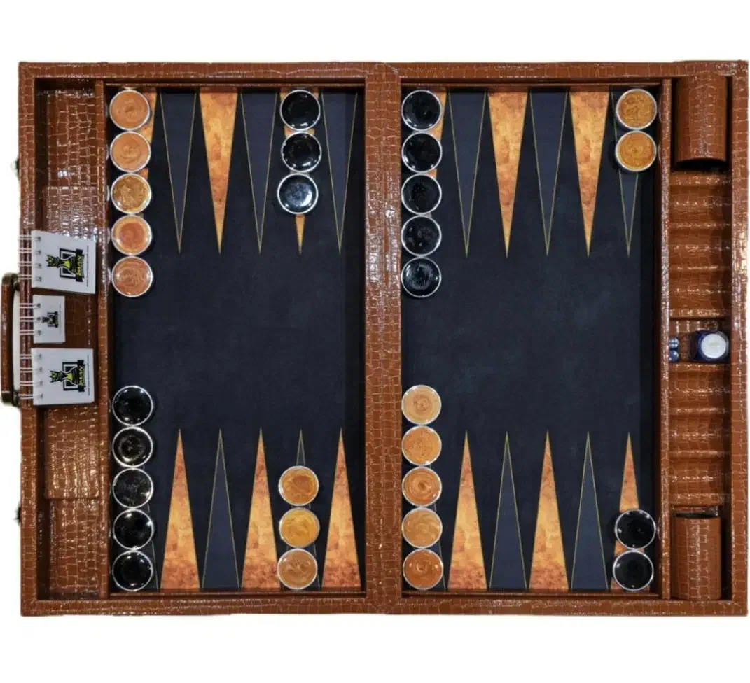 تخته نرد مدرن|اسباب‌‌بازی|قم, باجک سه|دیوار