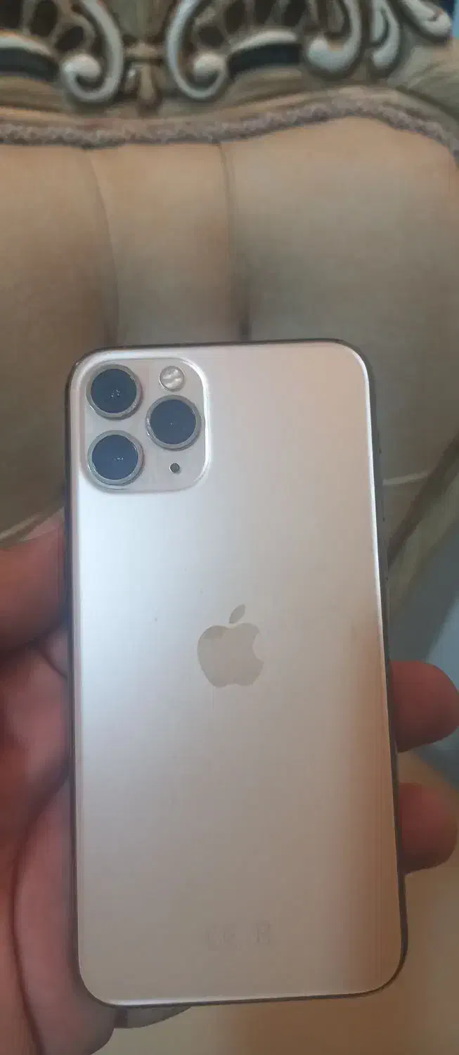 اپل iPhone 11 Pro دارای eSim|موبایل|شاهین‌شهر, بانک استان|دیوار