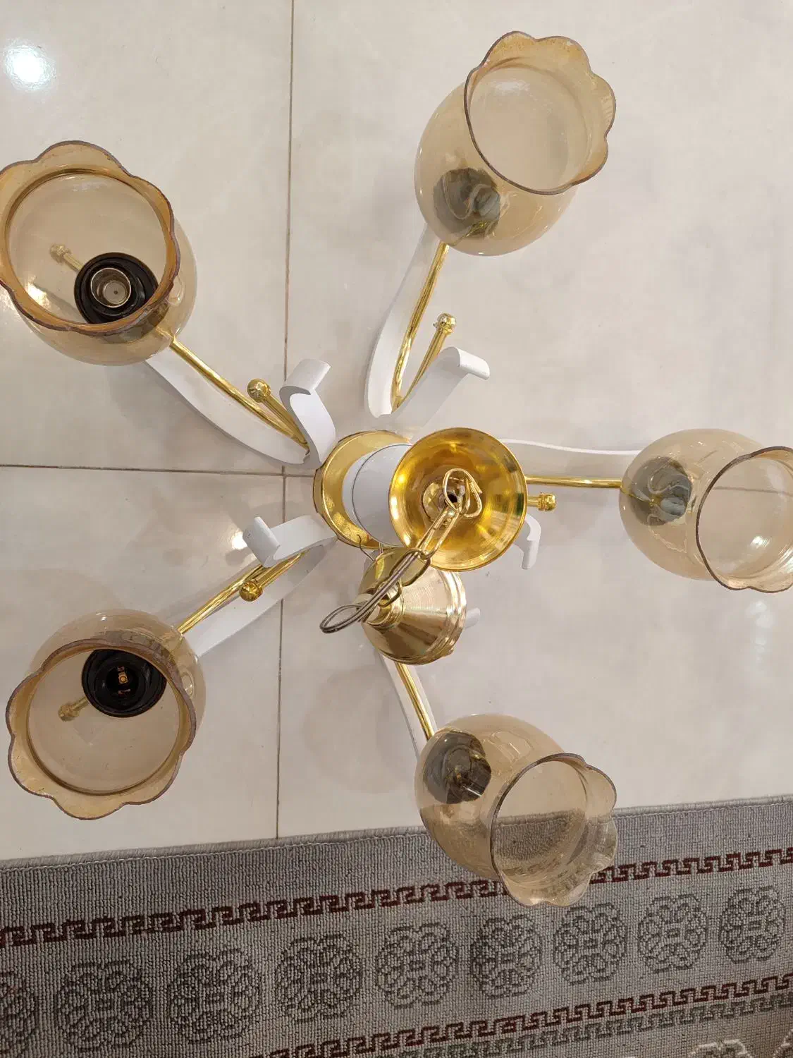 لوستر|لوستر و چراغ آویز|تربتحیدریه, شهرک ولیعصر|دیوار