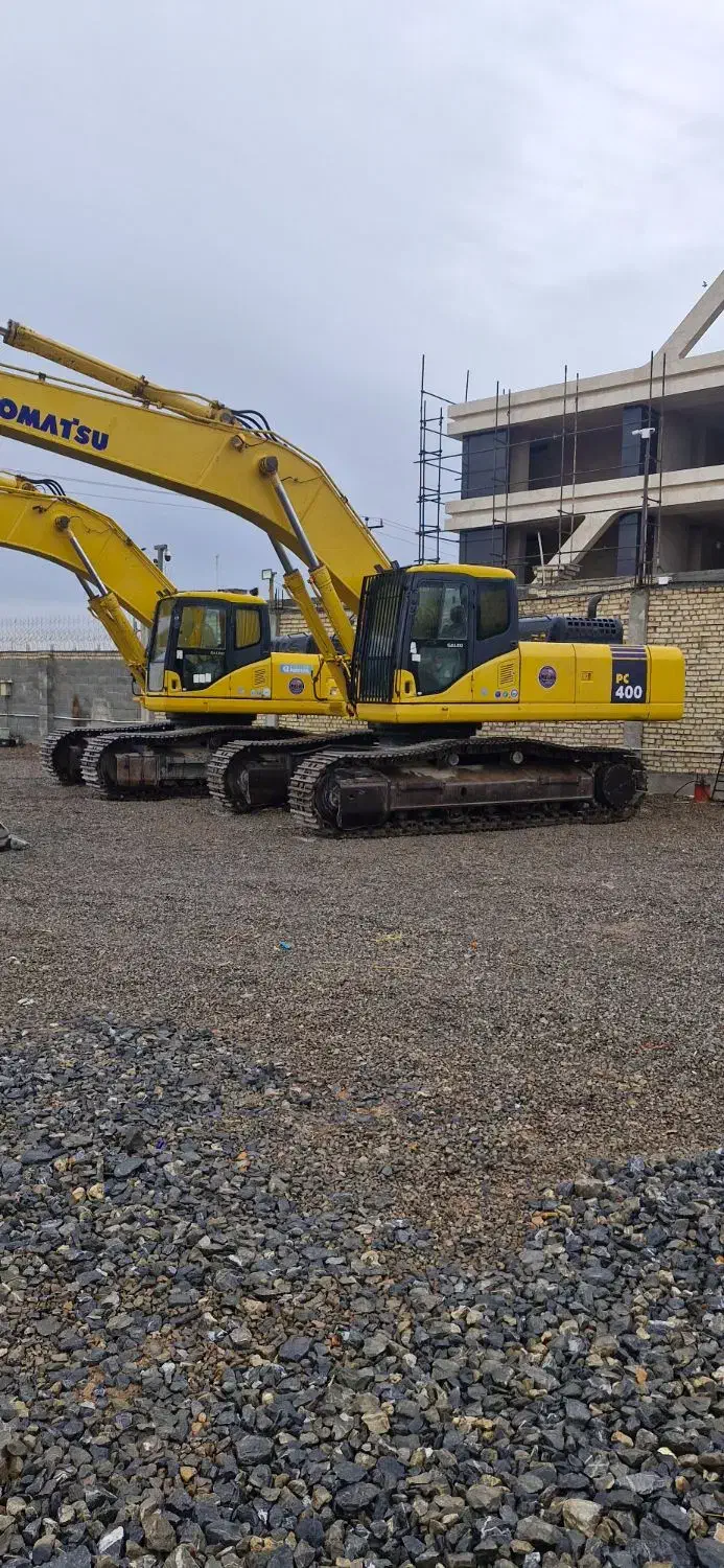 بیل 400|خودرو سنگین|ابریشم, |دیوار