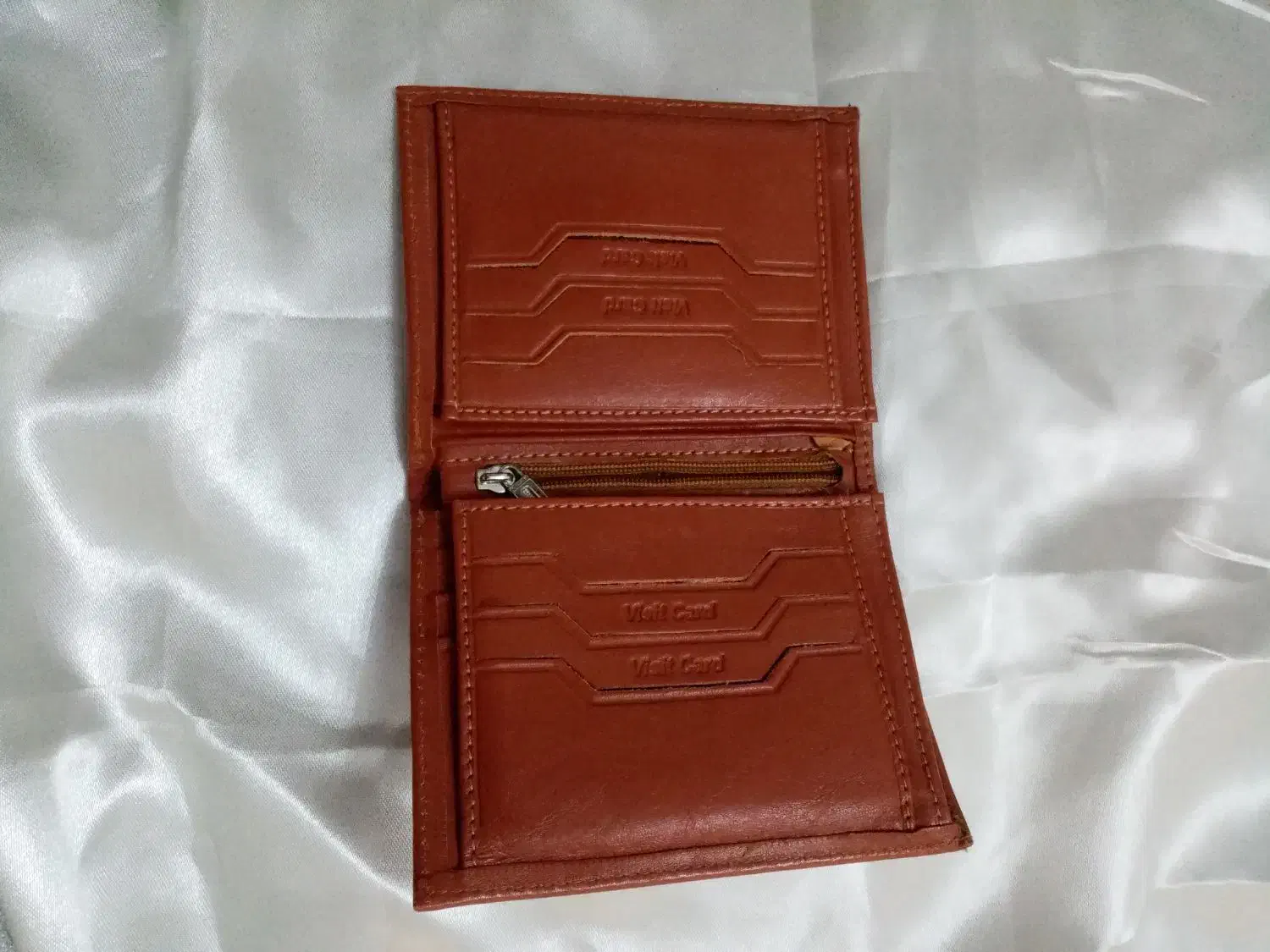 کیف پول بسیار زیبا با کیفیت عالی|کیف، کفش، کمربند|قم, صفائیه|دیوار