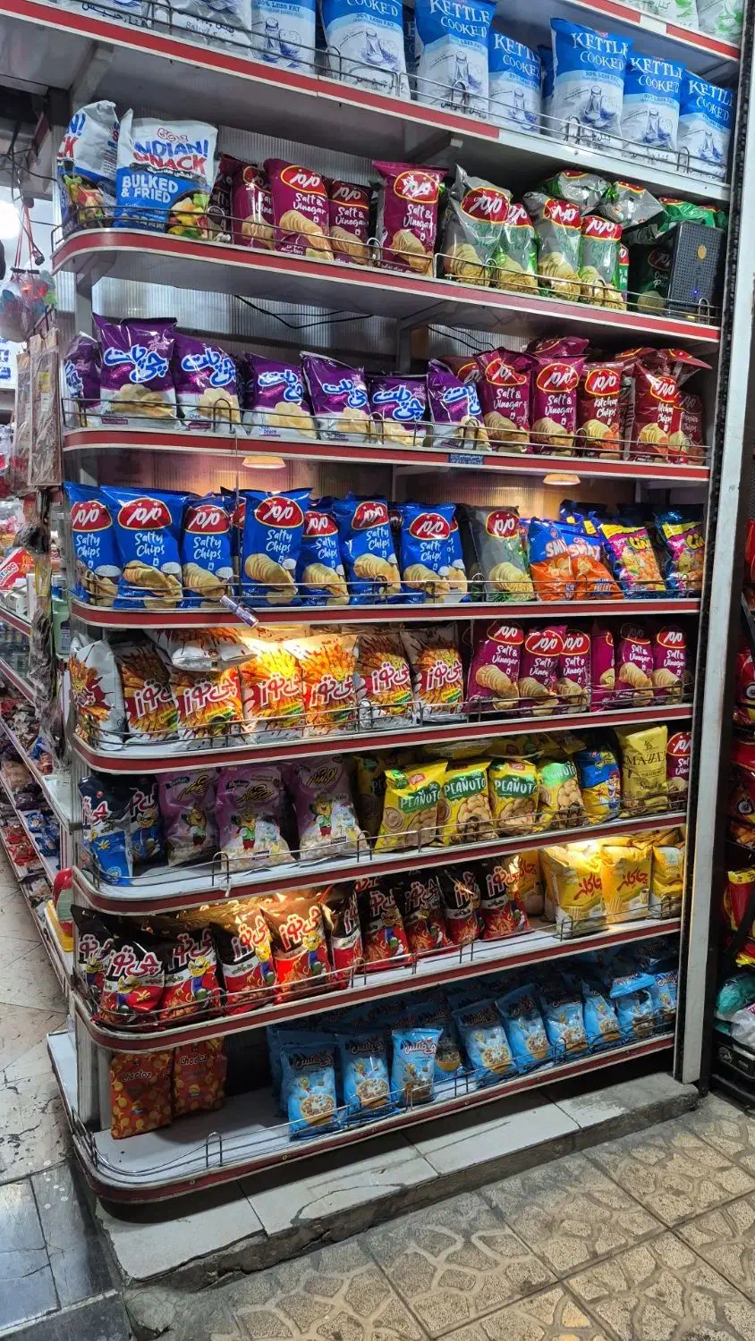 کارگر سوپرمارکت|استخدام خدمات فروشگاه و رستوران|تهران, هروی|دیوار