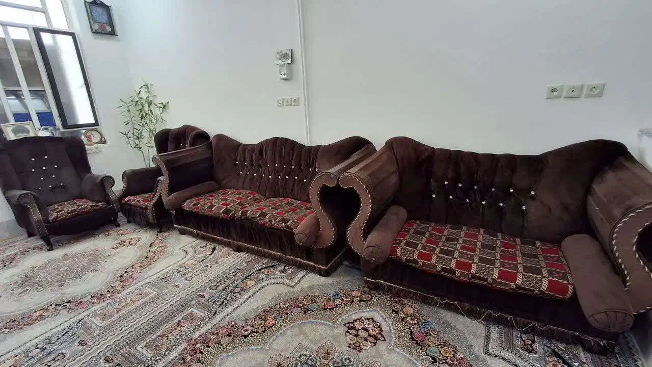 مبل 7 نفره سلطنتی|مبلمان خانگی و میز عسلی|بافق, |دیوار