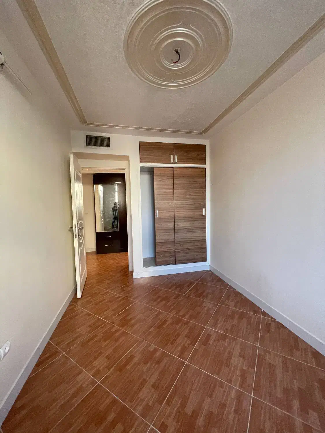 اجاره آپارتمان|اجارهٔ آپارتمان|تهران, مهرآباد جنوبی|دیوار