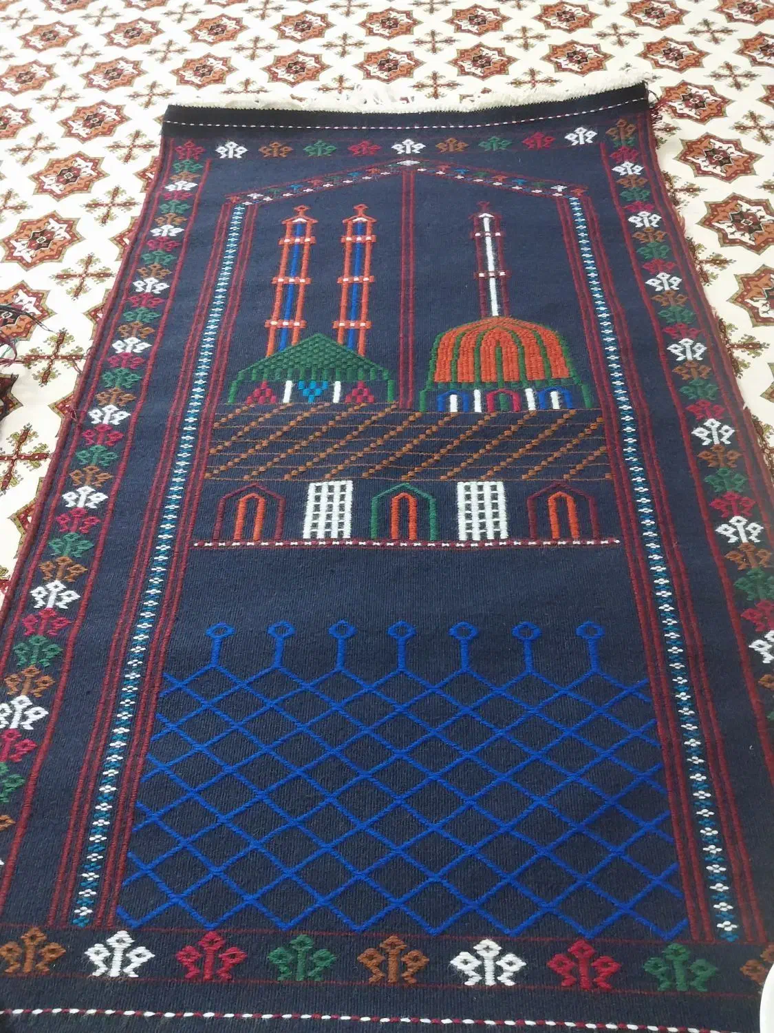 فرش و گلیم|فرش|گرگان, |دیوار