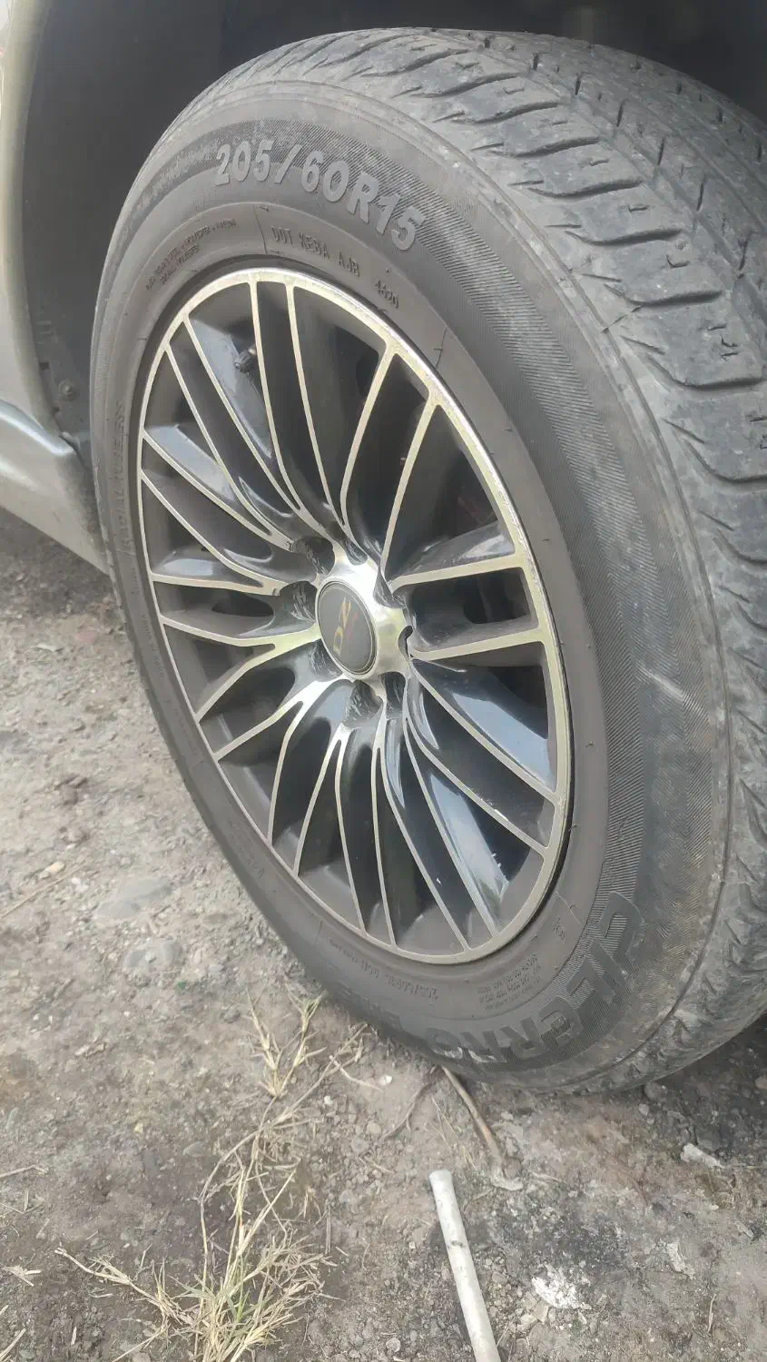 رینگ لاستیک پژو درحد صفر|قطعات یدکی و لوازم جانبی|رشت, پسیخان|دیوار