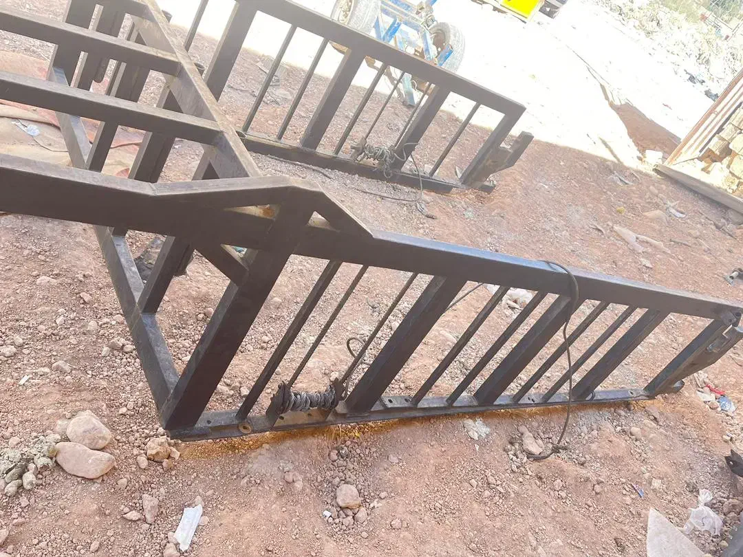 اتاق اهنکشی نیسان|قطعات یدکی و لوازم جانبی|شیراز, کرونی(خاتونک)|دیوار