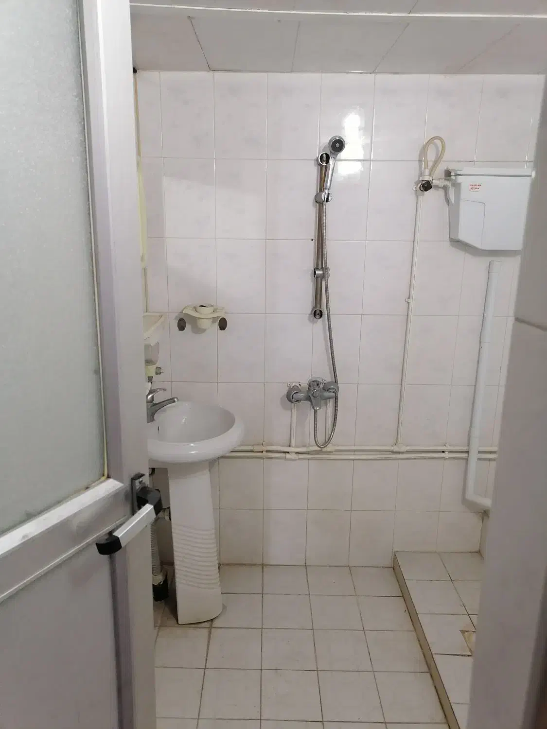 واحد اجاره ای در شرف آباد|اجارهٔ آپارتمان|کرمان, |دیوار