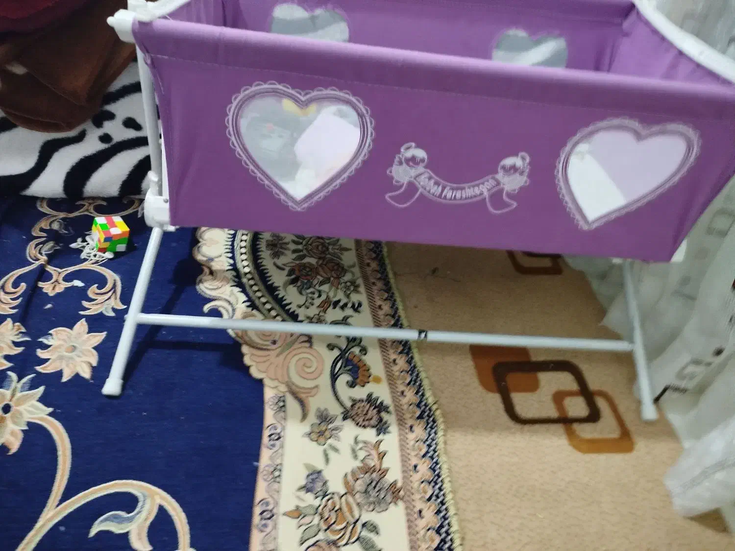 گهواره|تخت و صندلی بچه|اقلید, |دیوار