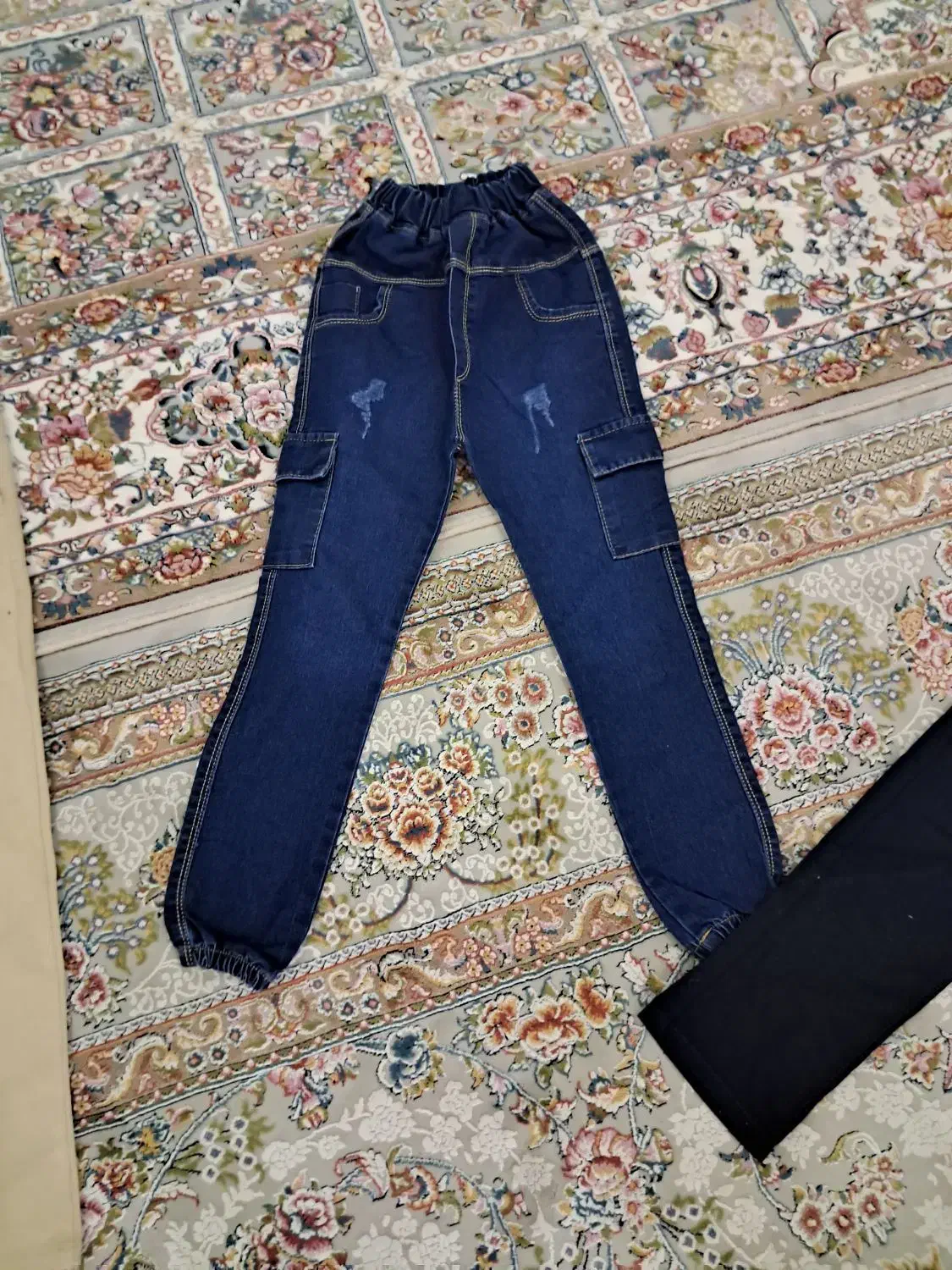 فروش تعدادی شلوار لی زنانه و  بچگانه در چهاردانگه|لباس|چهاردانگه (تهران), |دیوار