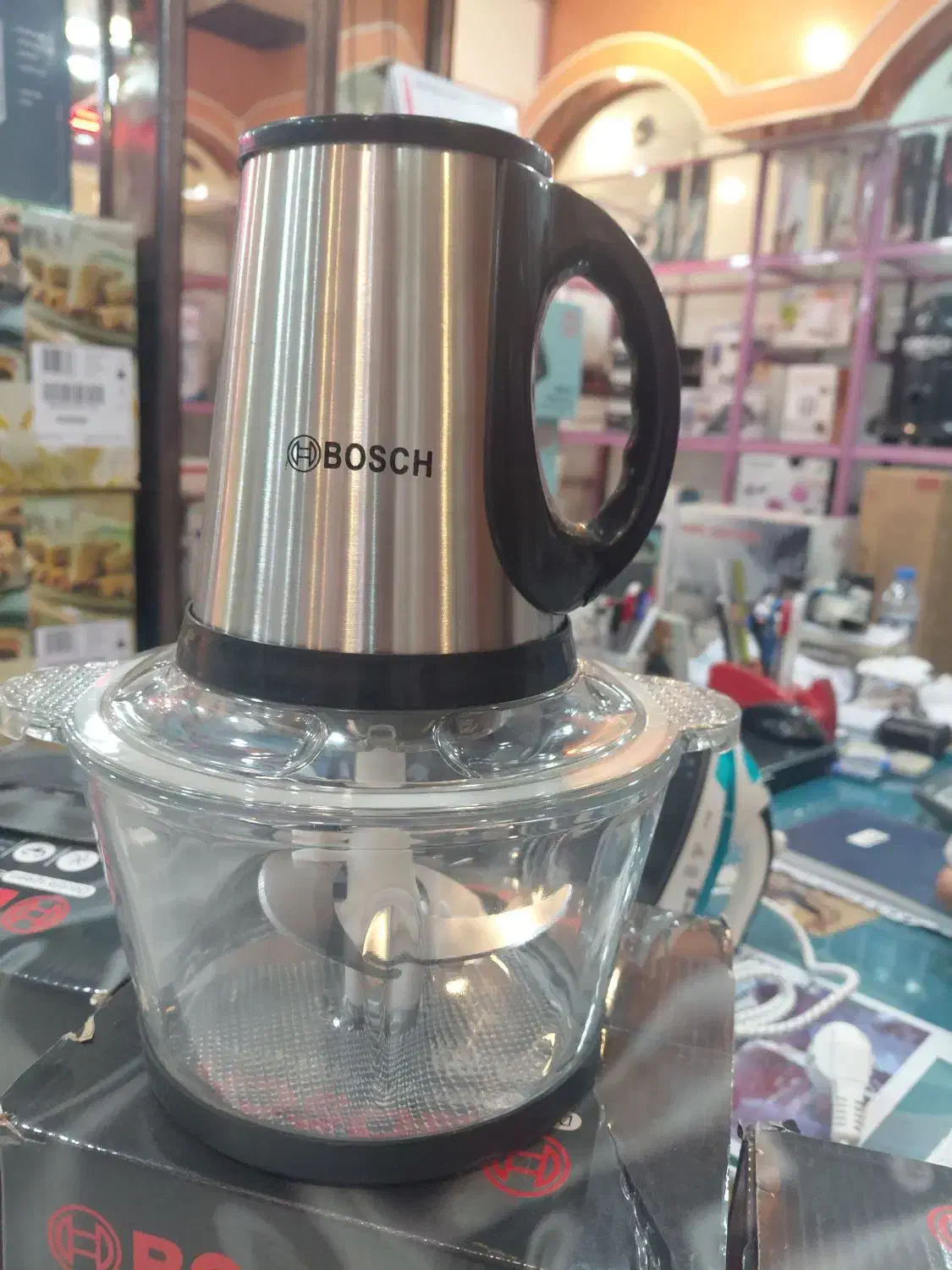 خردکن بوش آکبند|خردکن، آسیاب، غذاساز|شاهینشهر, حافظ شمالی|دیوار