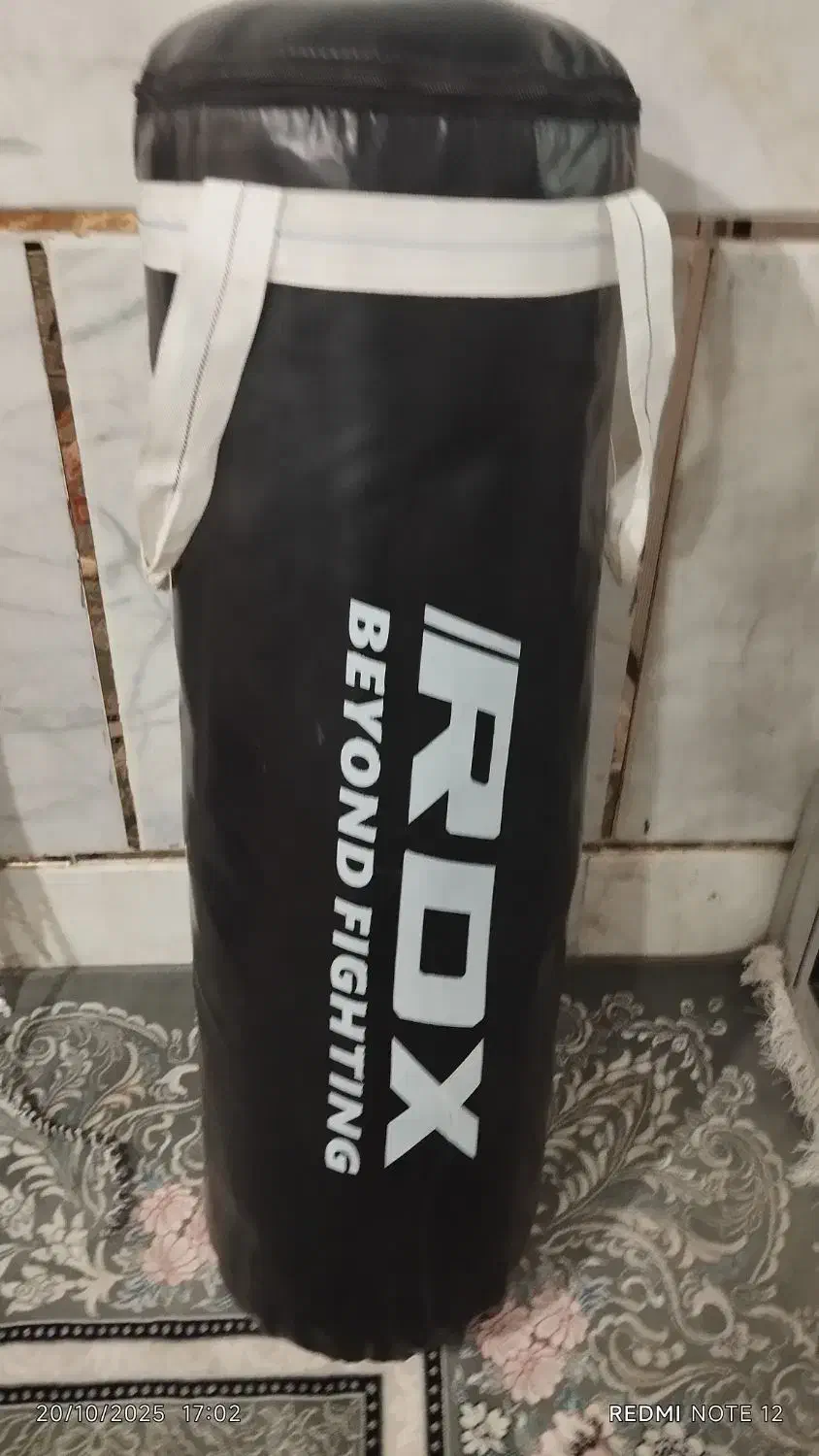 کیسه بوکس lROX|تجهیزات ورزشی|نیریز, |دیوار