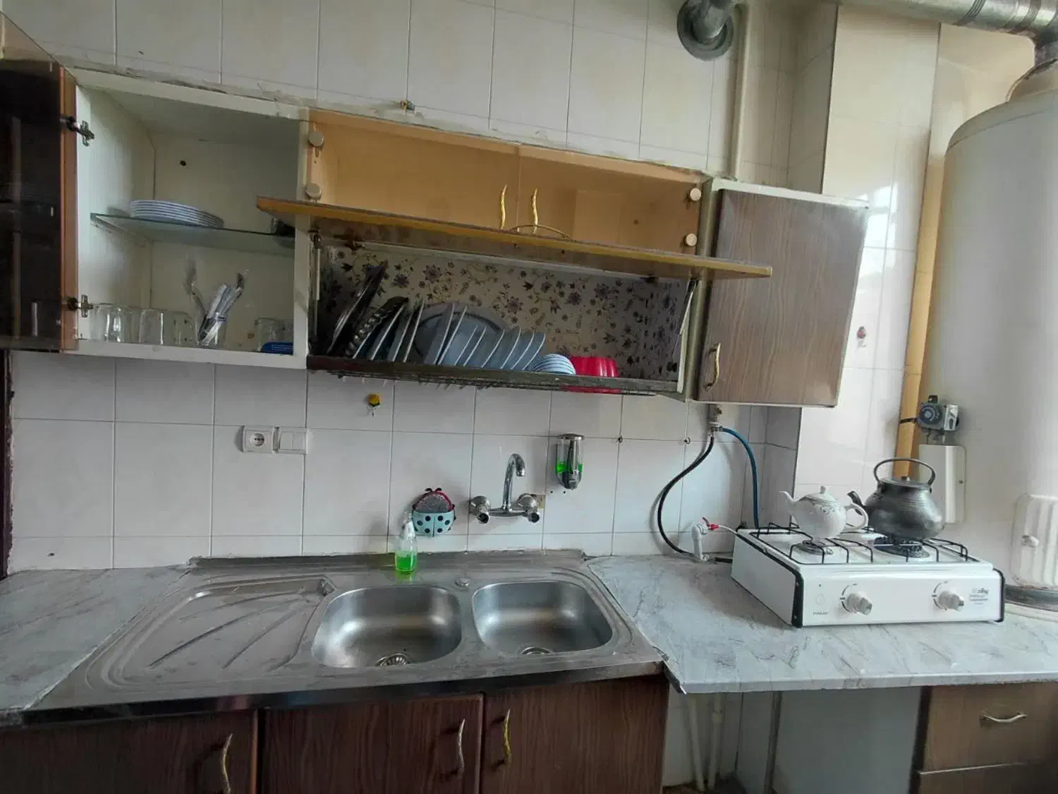 منزل اجاره ای روزانه وهفتگی|اجارهٔ کوتاهمدت آپارتمان و سوئیت|ابریشم, |دیوار