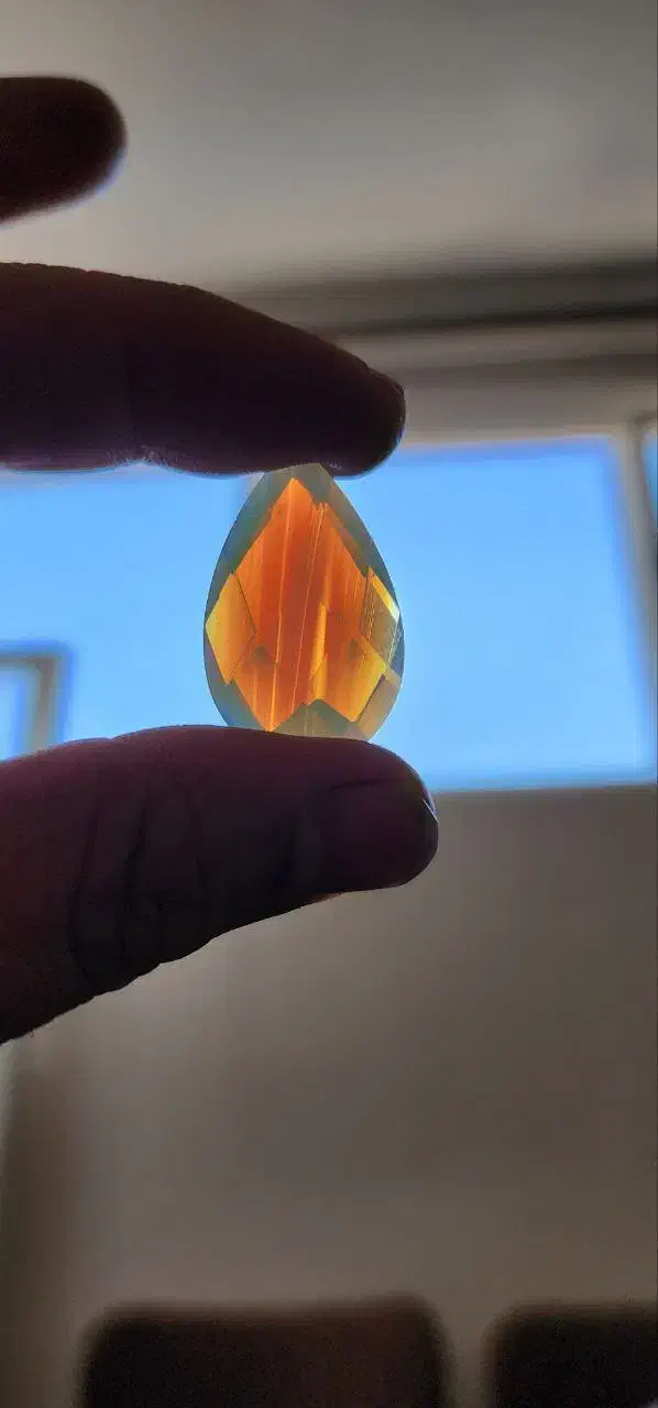 اوپال سفید اشکی|جواهرات|تبریز, |دیوار