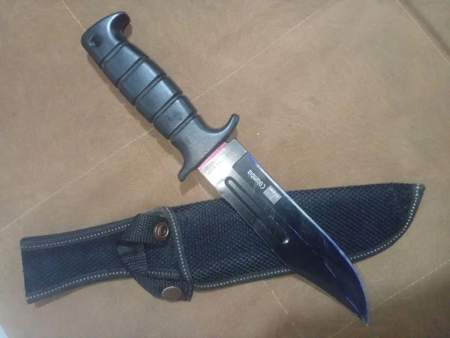 دوستان یک عدد چا قو کلمبیا تیز|کوهنوردی و کمپینگ|گنبد کاووس, |دیوار