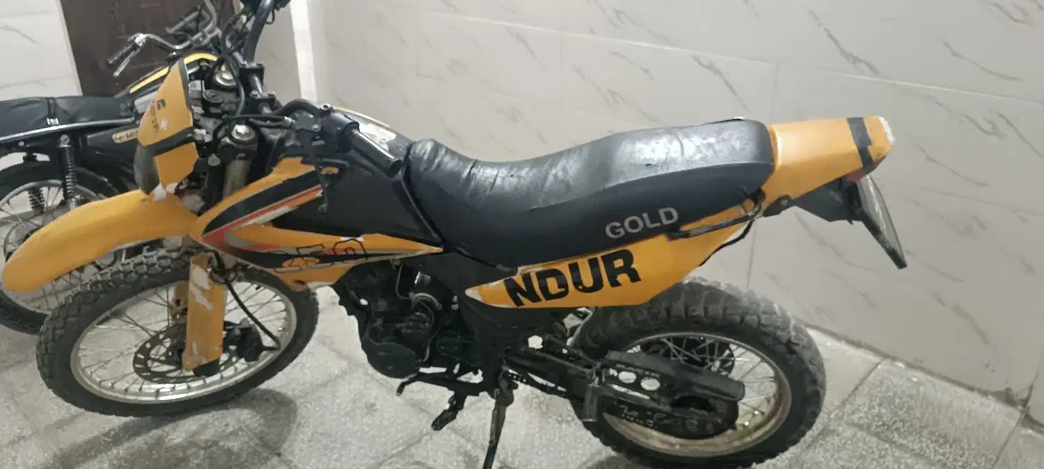 موتور تریلر ۲۵۰ سی سی|موتورسیکلت|لنجان, |دیوار