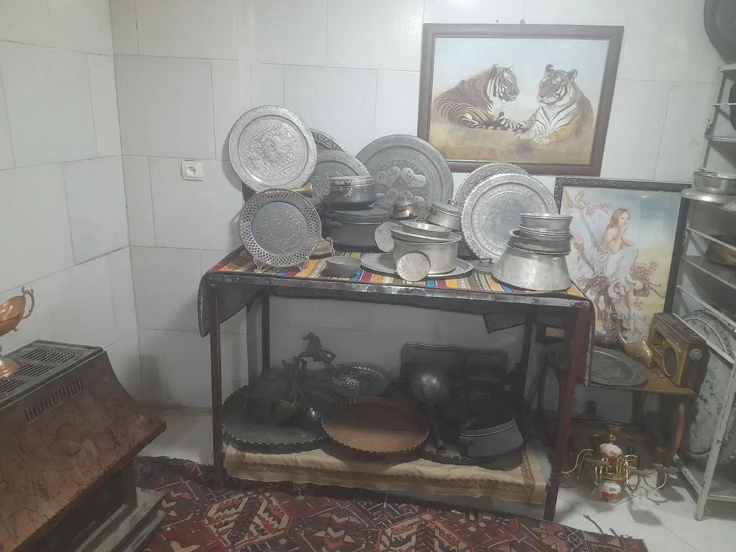 عتیقه وقدیمه|کلکسیون اشیاء عتیقه|خمینی‌شهر, |دیوار