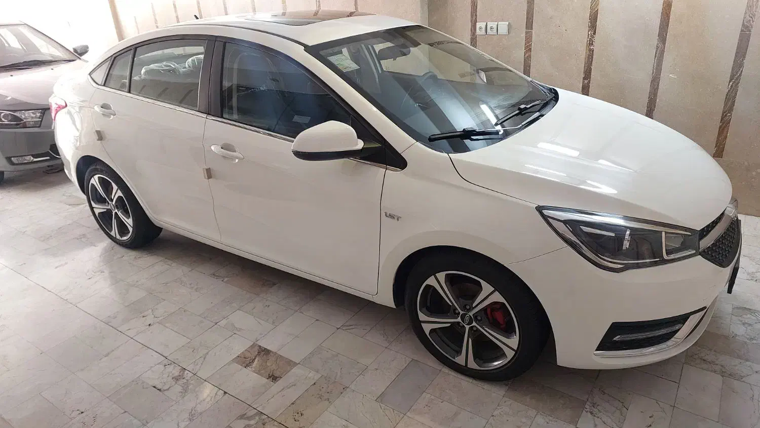 چری آریزو ۵ IE صفر|خودرو سواری و وانت|تهران, حافظیه|دیوار