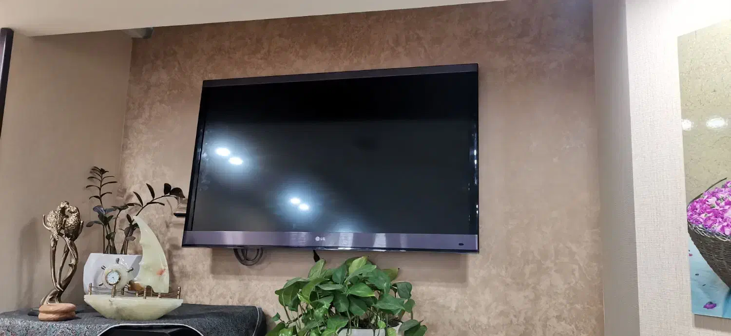 تلویزیون ال جی 47 اینچ|تلویزیون و پروژکتور|کاشان, معلم|دیوار