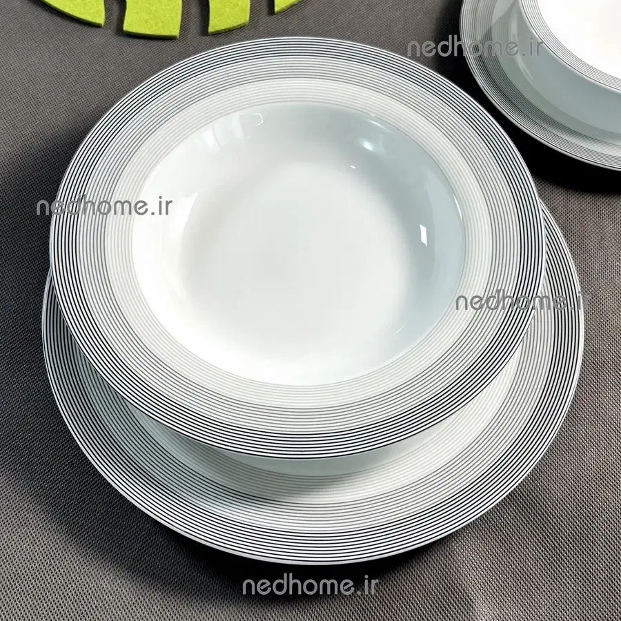 سرویس چینی ۲۸ پارچه زرین پلمپ ۶ نفره|ظروف سرو و پذیرایی|شیراز, شهرک بزین|دیوار