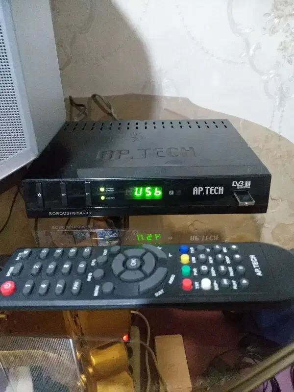 تلوزیون سامسونگ ۲۴ اینچ و دستگاه دیجیتال|تلویزیون و پروژکتور|قرچک, داوود آباد|دیوار