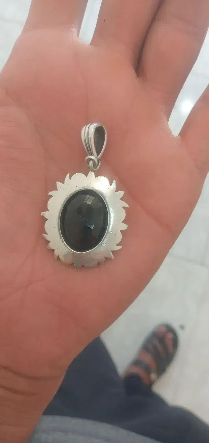 گردن بند مردانه یاقوت کبود|جواهرات|زابل, |دیوار