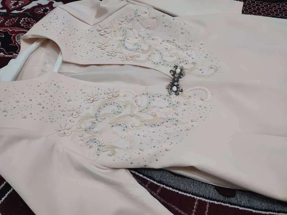 کت و شلوار|لباس|شوش, |دیوار