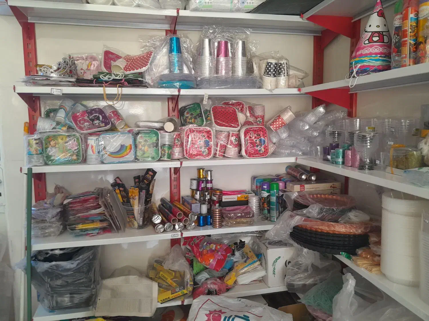 لوازم یکبار مصرف ،پلاسکو وتم تولد واگذار میشود|ظروف نگهدارنده، پلاستیکی، یک‌بارمصرف|دوگنبدان, |دیوار