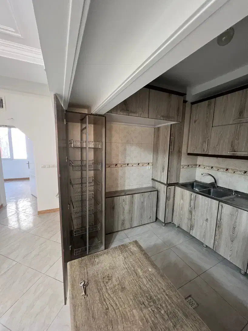 اپارتمان ۶۵ متر سرویس کامل اوایل خ امام موسی کاظم|اجارهٔ آپارتمان|اسلامشهر, شهرک مفیدی|دیوار