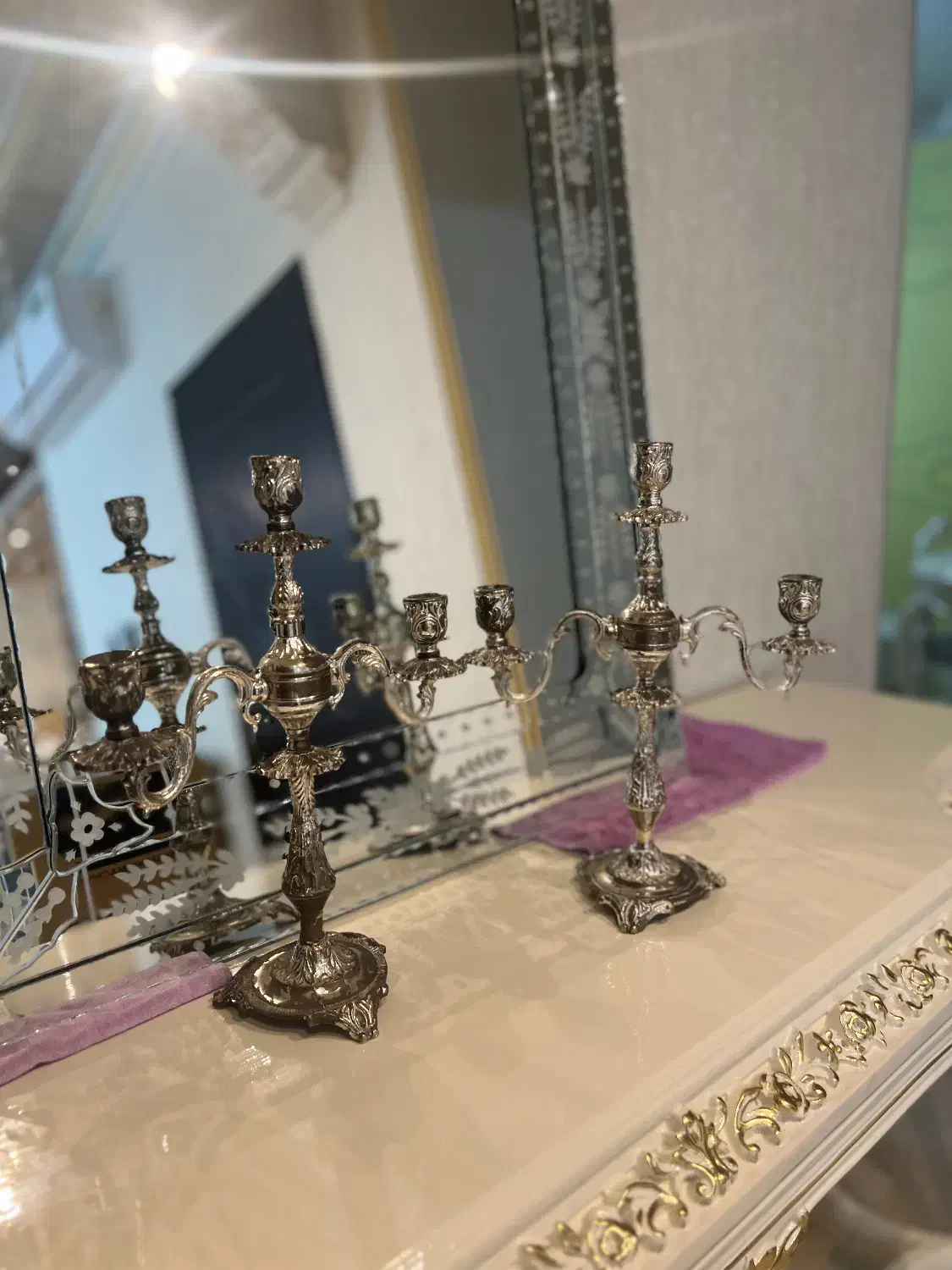 یک جفت جا شمعی برنز با انکاری نقره|لوستر و چراغ آویز|تهران, سهروردی|دیوار