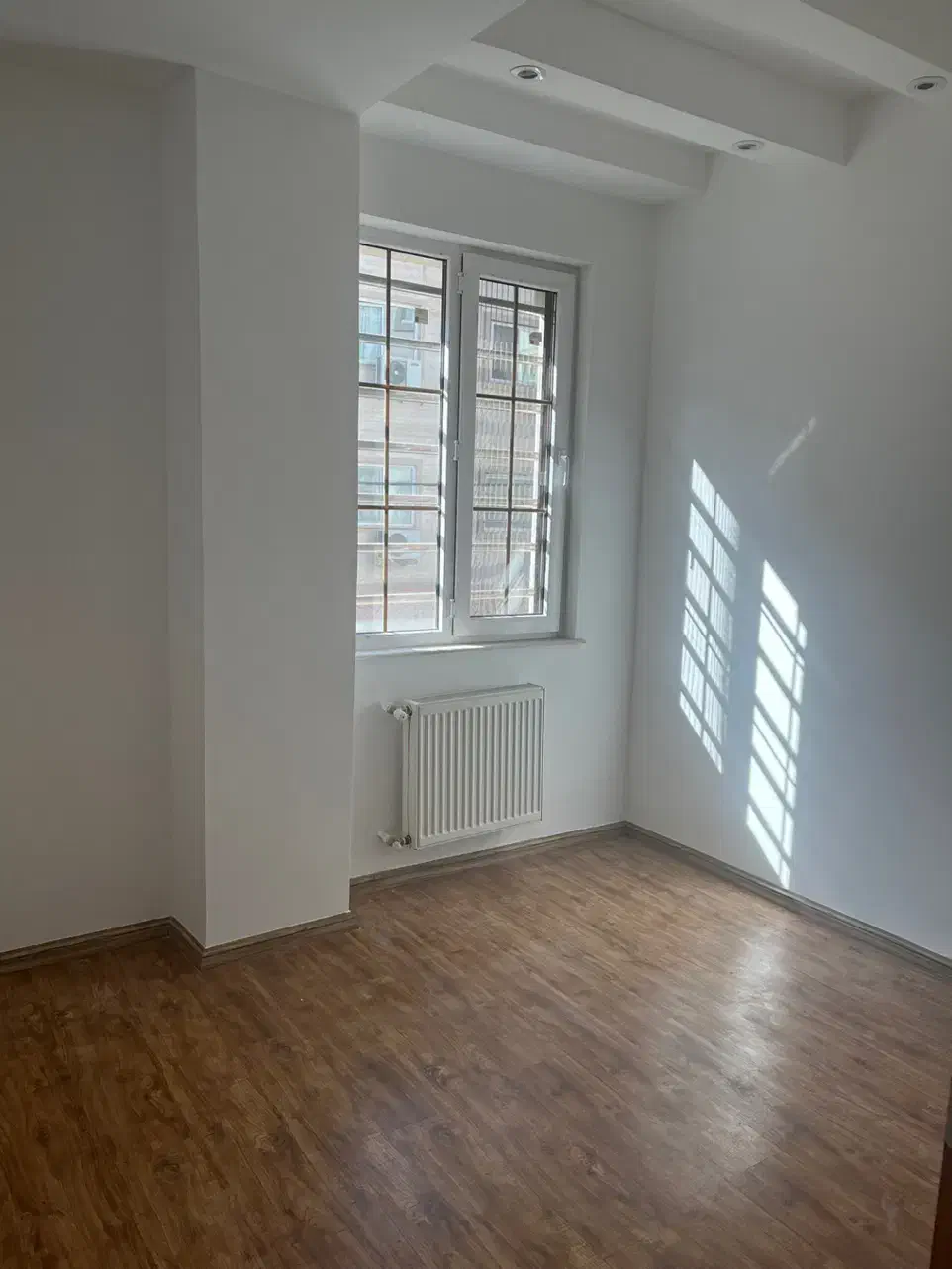 فروش واحد ۹۶متری خوش نقشه سندار|فروش آپارتمان|رشت, فرزانه|دیوار